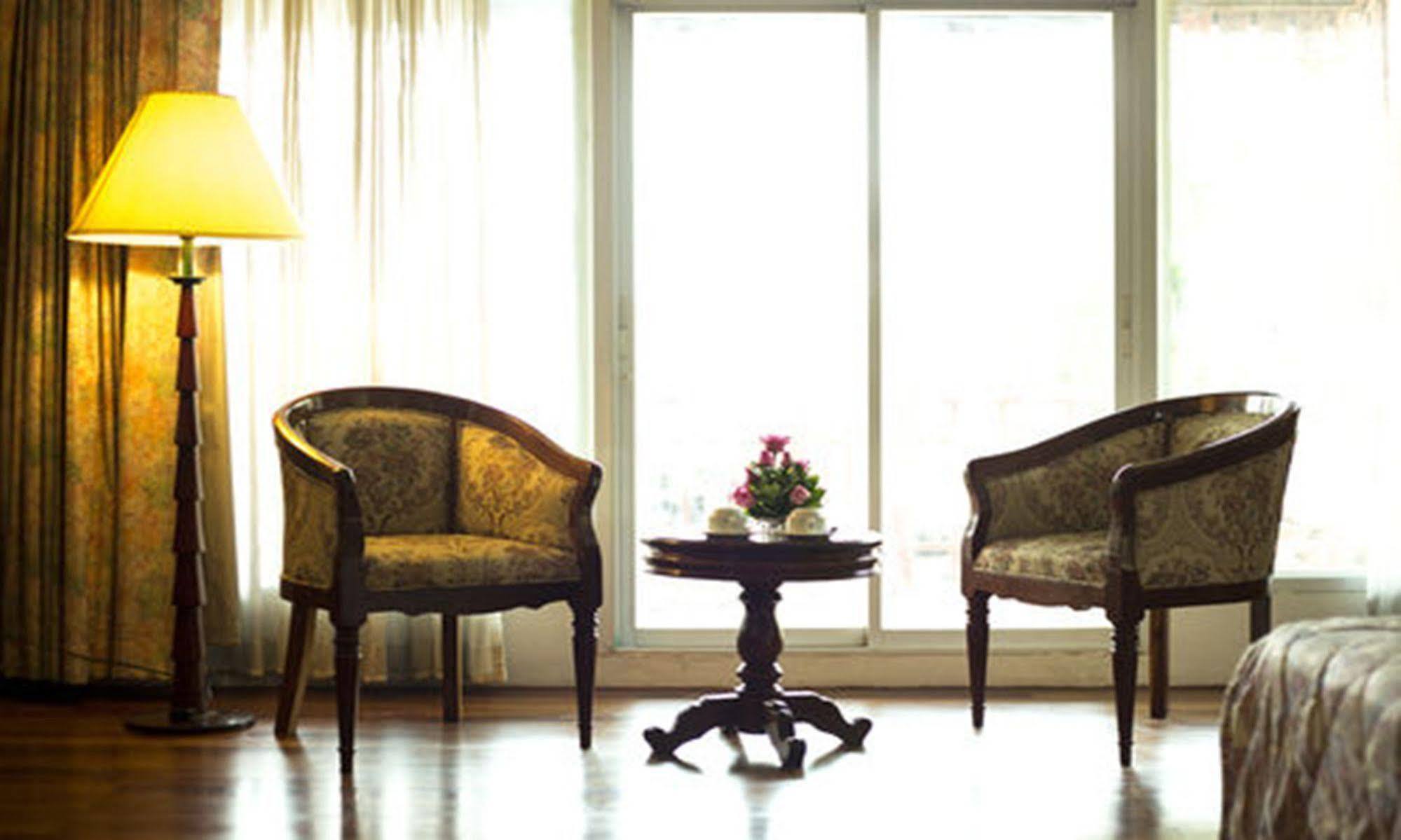 Angkham Hotel Vientiane Buitenkant foto